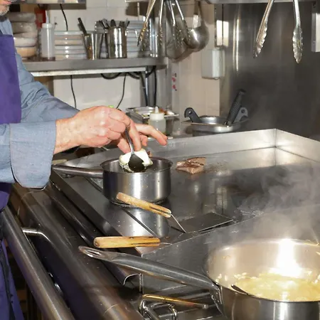 宜必思波尔多中心玛丽亚戴克酒店 酒店 波尔多