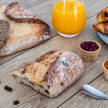 Ibis Styles Centre Mériadeck 3*