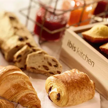 宜必思波尔多中心玛丽亚戴克酒店 3*