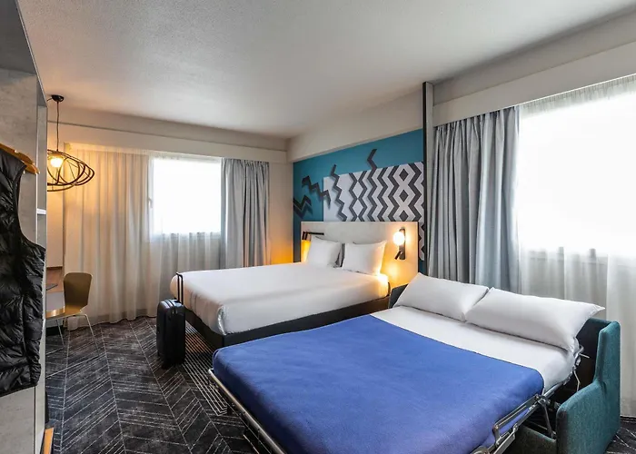 Ibis Styles Centre Meriadeck Hotel 3*