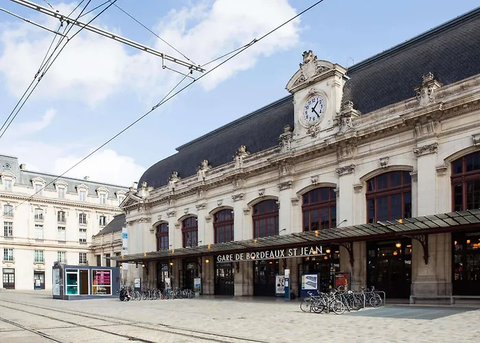 宜必思波尔多中心玛丽亚戴克酒店 3*