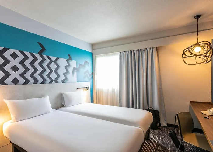 Ibis Styles Centre Meriadeck 3*