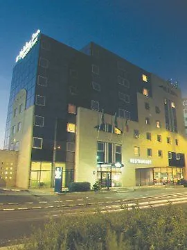 Ibis Styles Centre Meriadeck Hotel
