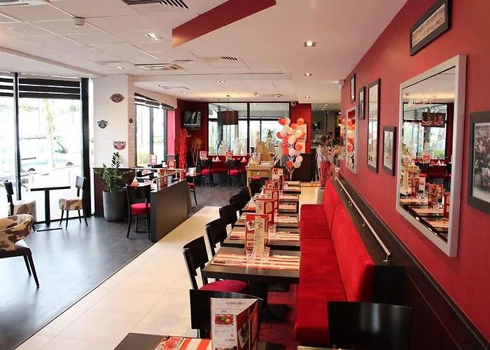 호텔 Ibis Styles Centre Meriadeck 3*