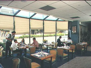 호텔 Ibis Styles Centre Meriadeck 3*