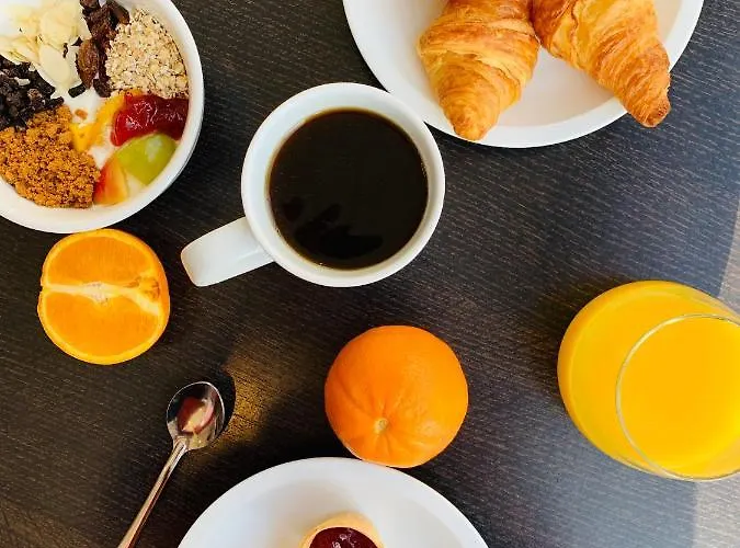 Otel Ibis Styles Centre Meriadeck 3*