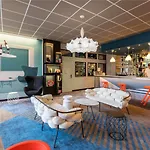 Ibis Styles Centre Meriadeck فندق