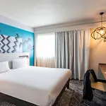 Ibis Styles Centre Meriadeck Hotel
