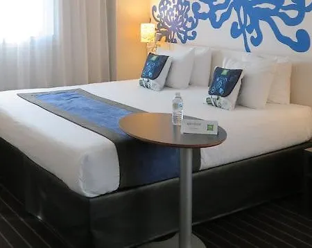 Ibis Styles Centre Meriadeck Otel 3*