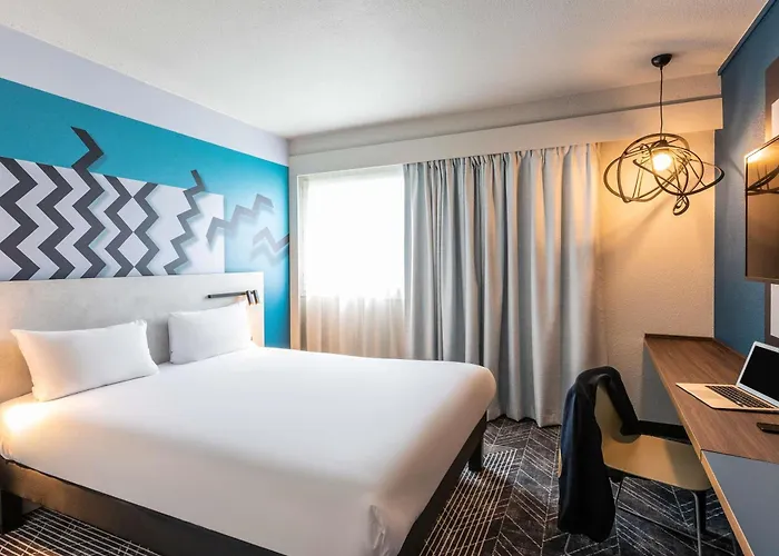 Ibis Styles Centre Meriadeck Hotel